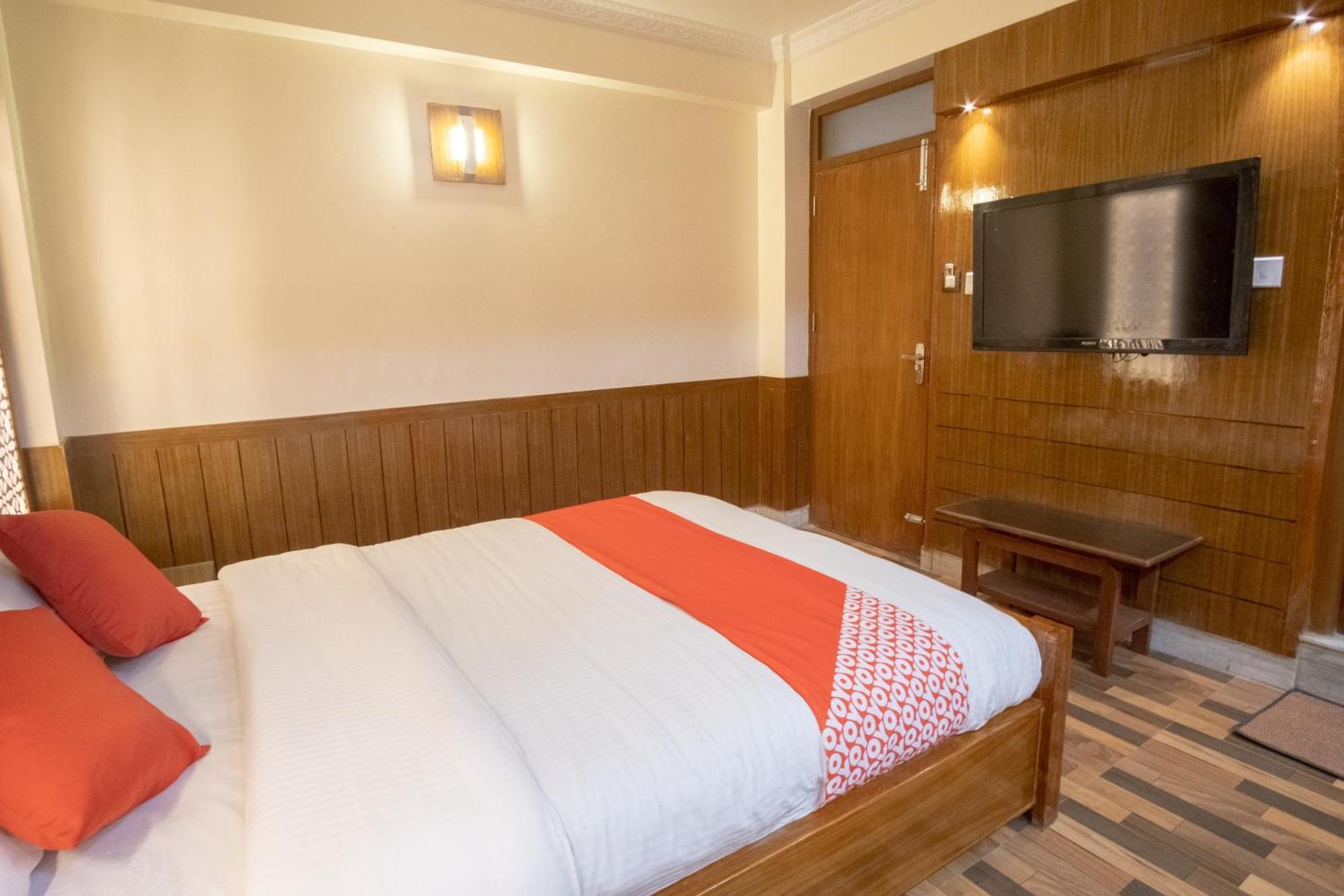 Balaju Oyo 304 Hotel Manama מראה חיצוני תמונה