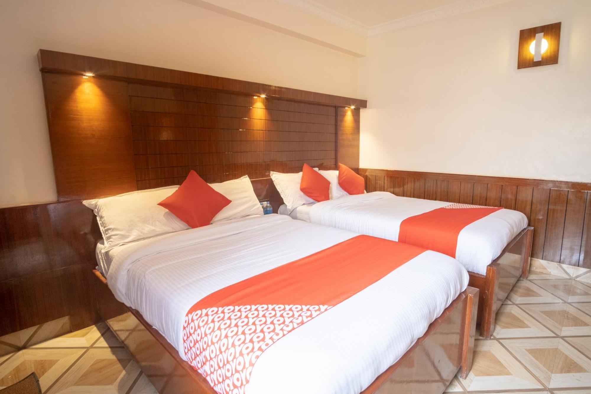 Balaju Oyo 304 Hotel Manama מראה חיצוני תמונה