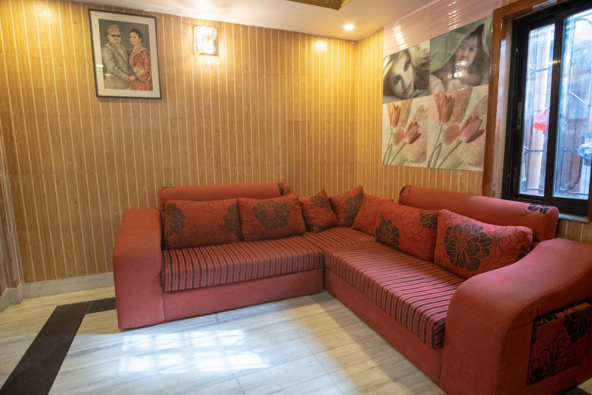 Balaju Oyo 304 Hotel Manama מראה חיצוני תמונה