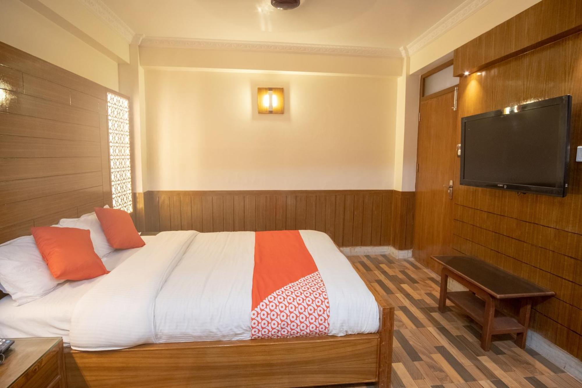 Balaju Oyo 304 Hotel Manama מראה חיצוני תמונה
