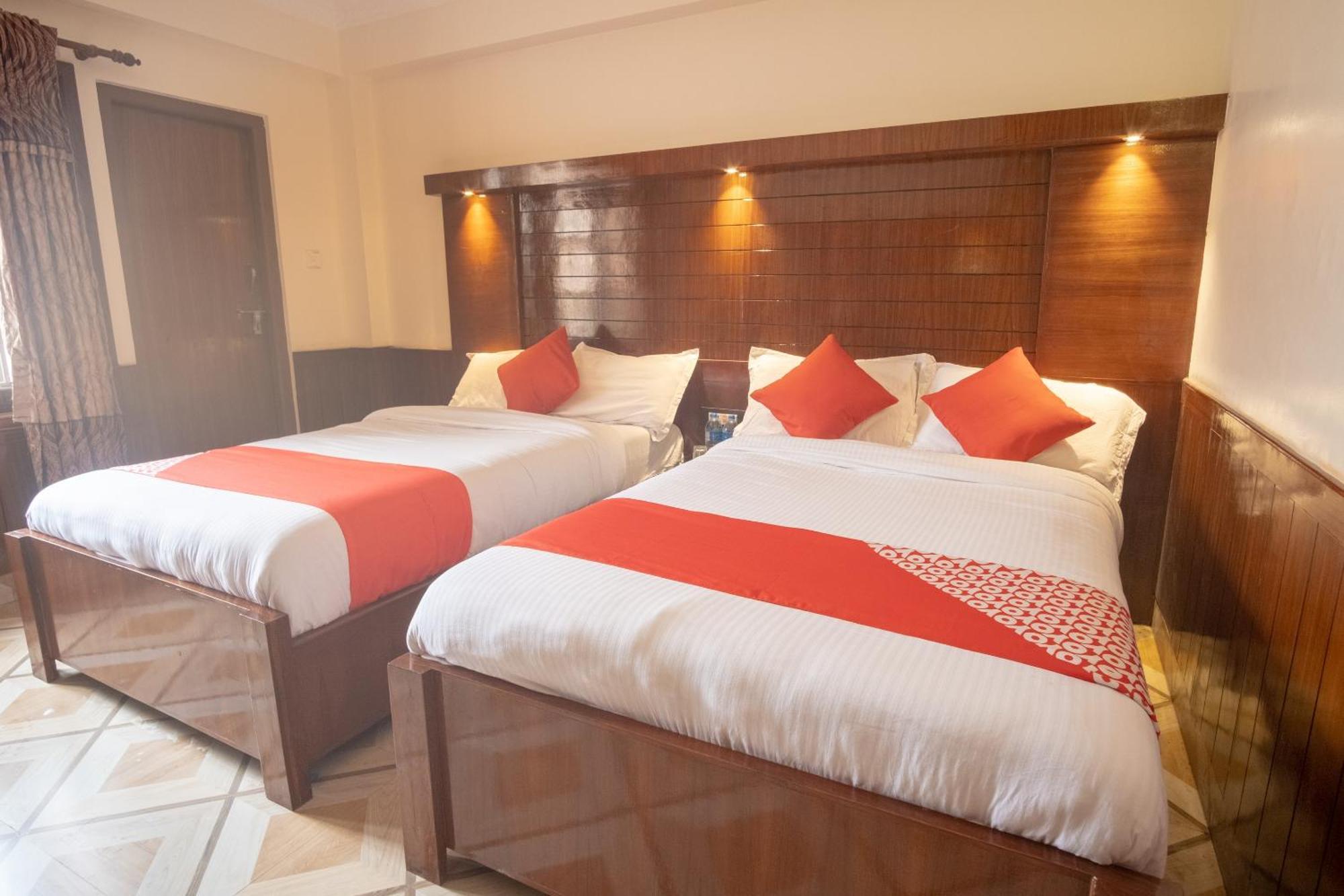 Balaju Oyo 304 Hotel Manama מראה חיצוני תמונה